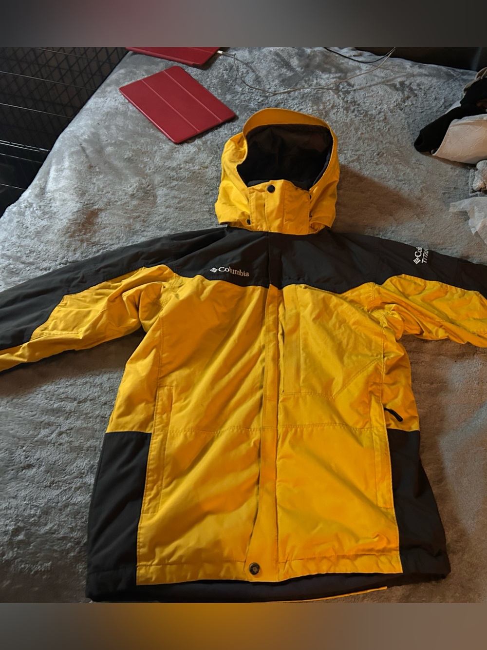 Vintage Columbia Yellow and Black Performance Hooded Jacket